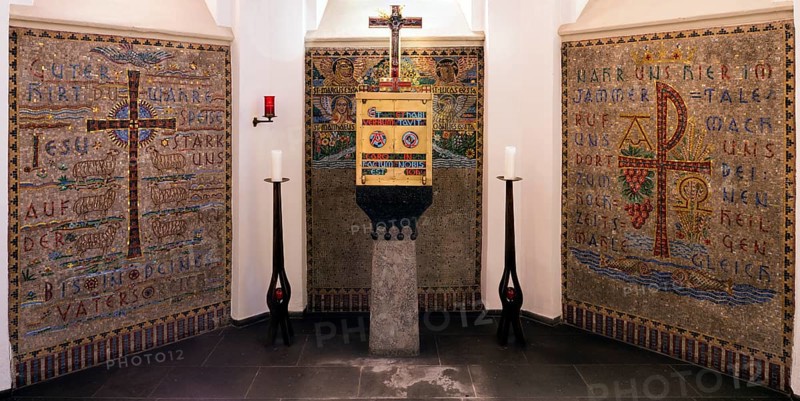 Built between 1889 and 1891, chancel with mosaics, St., Sankt, Saint