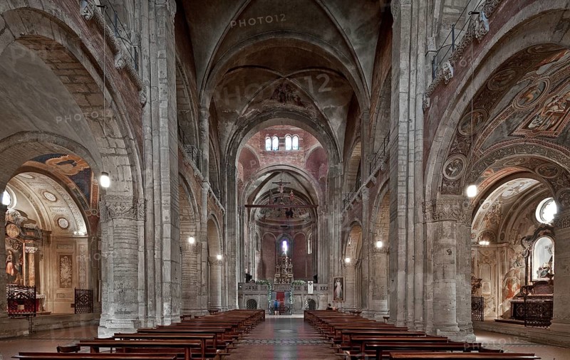 Italy Pavia 89650 San Michele Gallery basilica built around 1150 Interior facing east