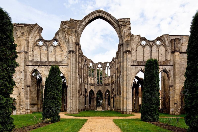 Cistercian abbey mid 13th century, church ruins, eastern transept wall and choir from the west, St., Sankt, Saint