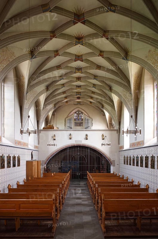 View to the east towards the organ, St., Sankt, Saint