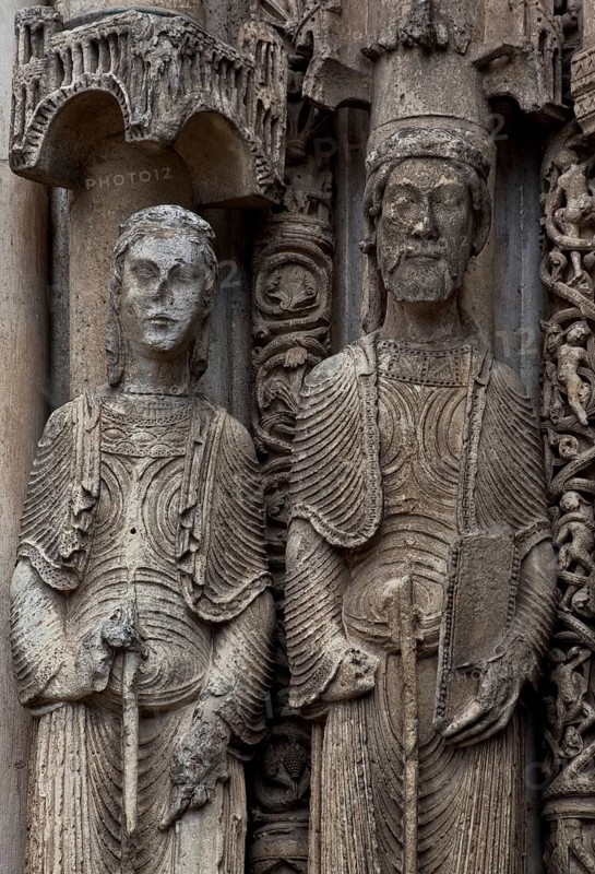 1195-1260 Main construction period, west façade, royal portals 1145-70 with biblical kings, queens, prophets and others as mural figures, St., Sankt, Saint