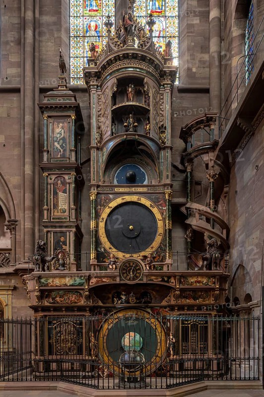 Strasbourg Cathedral, Cathédrale Notre-Dame de Strasbourg, south transept arm, astronomical clock