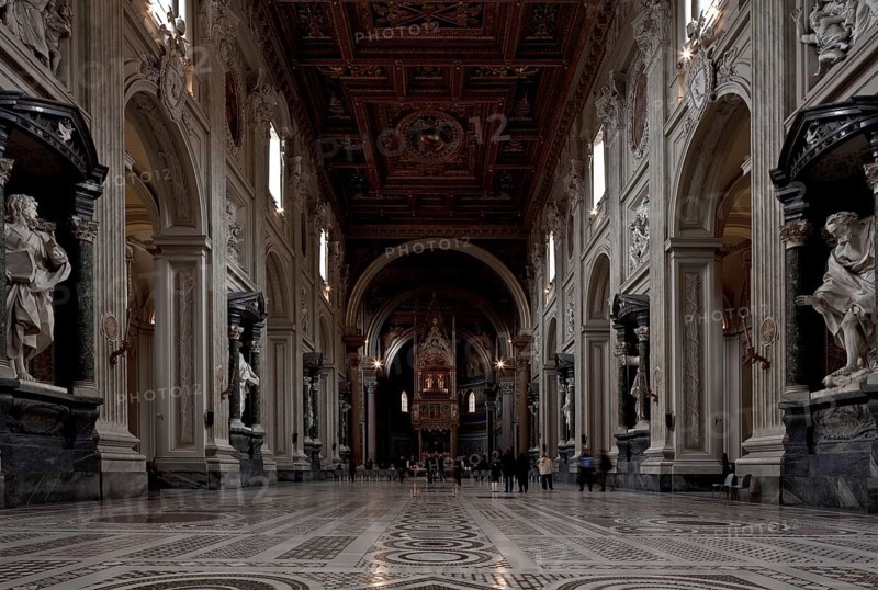 Interior to the altar, Borromini 1646-49, ceiling 16th century, St., Sankt, Saint