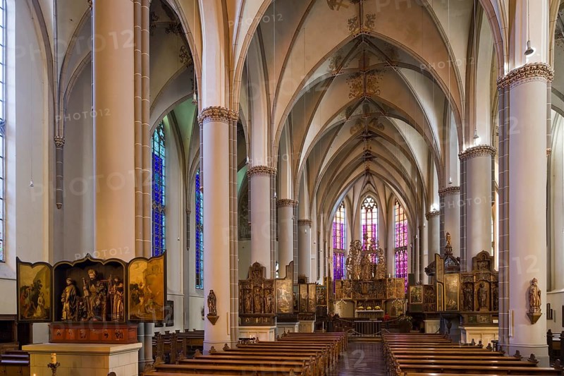 View to the east with altars, St., Sankt, Saint