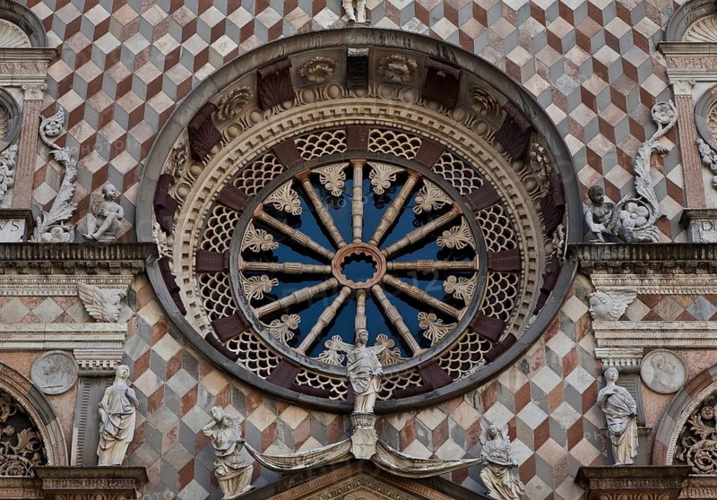 Italy Bergamo 89428 Colleoni Chapel built from 1472 to the beginning of the 16th century Facade central area with rose window surrounded by diamond incrustation and others