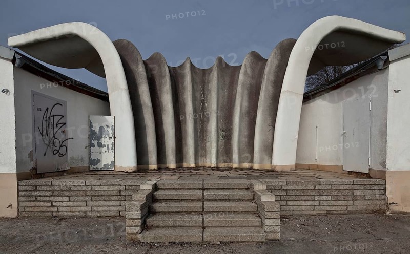 Music pavilion 1987 by Ulrich Müther (1934-2007), rear view from south-east, lake side