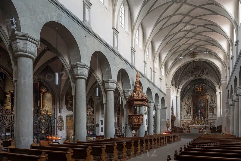 Constance, cathedral, interior, view to the east with Romanesque columns and baroque pulpit