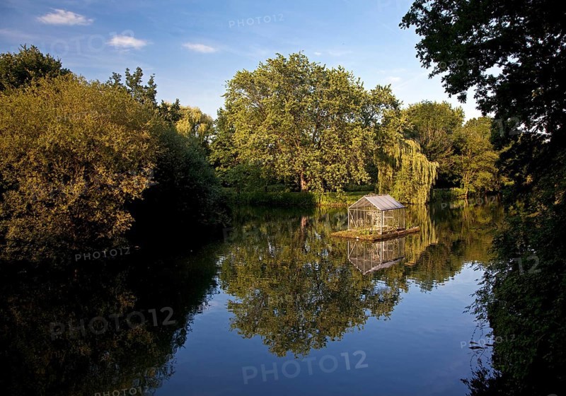 The River Lippe at Laumannshügel with the artwork Arche by Christoph Hildebrand, Lippstadt, North Rhine-Westphalia, Germany, Europe