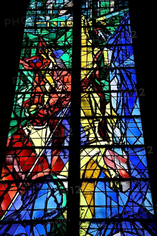 Stained glass window by Jacques Villon in the sacrament chapel of the Gothic Saint-Étienne Cathedral, St Stephen's Cathedral, Metz, Grand Est region, France, Europe