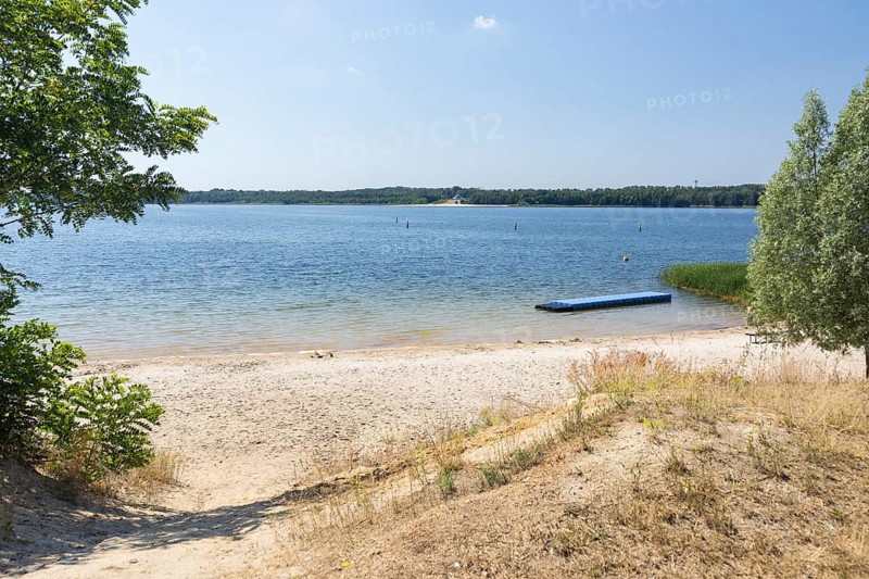 Northern bathing beach on Lake Dreiweibern, Lusatian Lakeland, Lohsa, Saxony, Germany, Europe