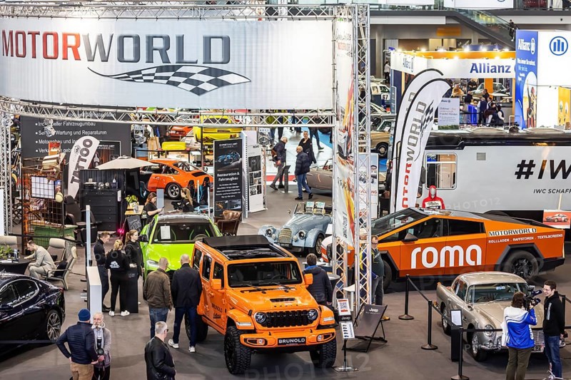 Retro Classics car show opens in Stuttgart. With over 90, 000 visitors and more than 900 exhibitors, the trade fair for driving culture is the central meeting point for the classic car scene in southern Germany. Stuttgart, Baden-Württemberg, Germany, Europe