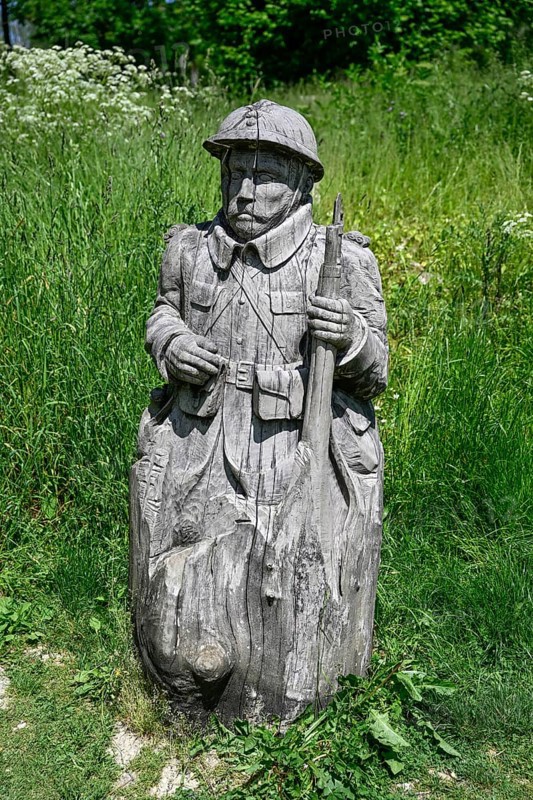 Wooden soldier on the site of the destroyed village of Fleury-devant-Douaumont, Verdun battlefield, First World War, Verdun, Grand Est region, France, Europe