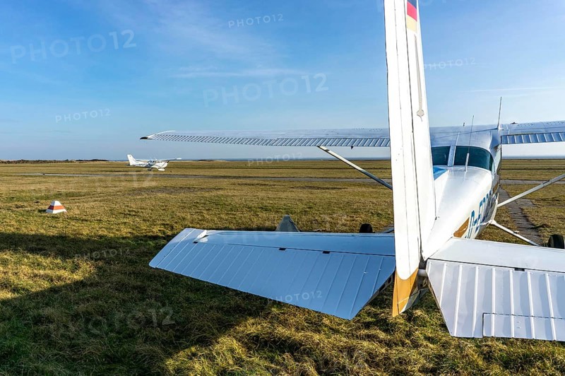 The East Frisian North Sea island of Juist in winter, Juist airfield, airfield, Lower Saxony, Germany, Europe