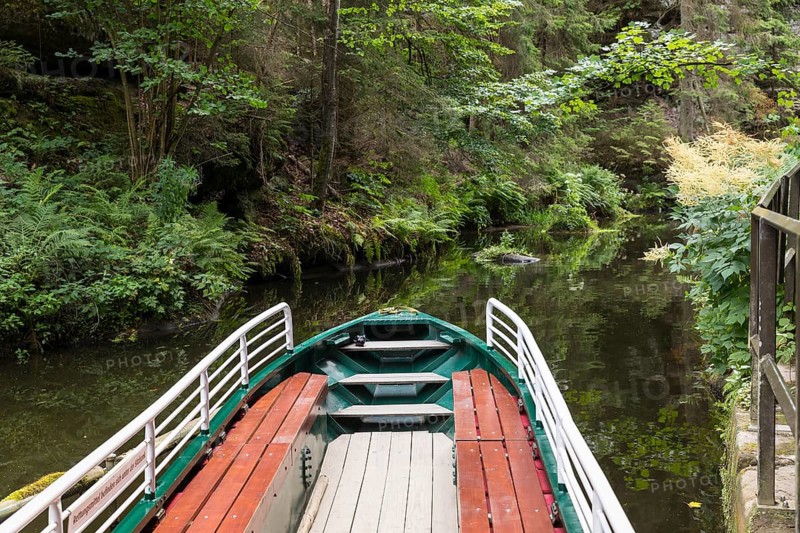 Boat trip on the Upper Lock in the Kirnitzsch Valley near Hinterhermsdorf, Saxon Switzerland, Saxony, Germany, Europe