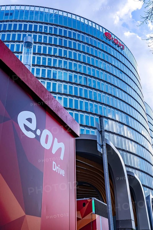 E.ON Headquarters, Group Headquarters in Essen-Rüttenscheid, North Rhine-Westphalia, Germany, Europe