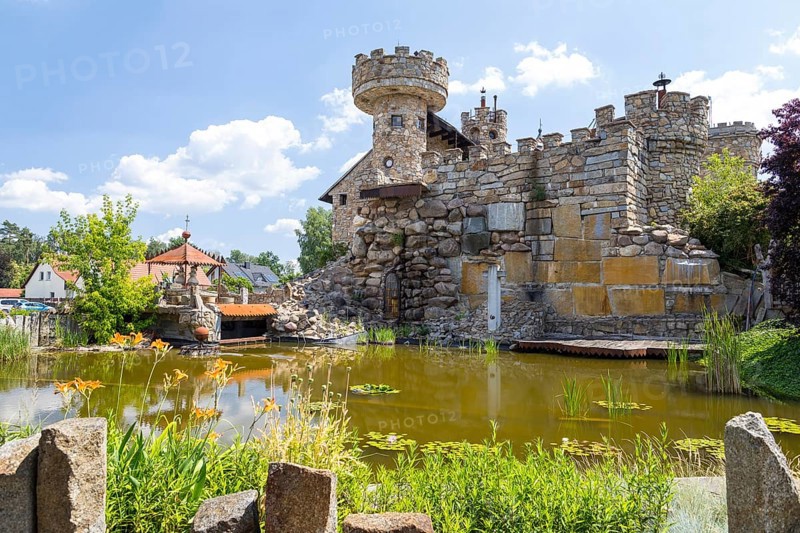 Newly built castle in the style of a Slavic castle, Jakubzburg in Mortka, Lohsa, Saxony, Germany, Europe