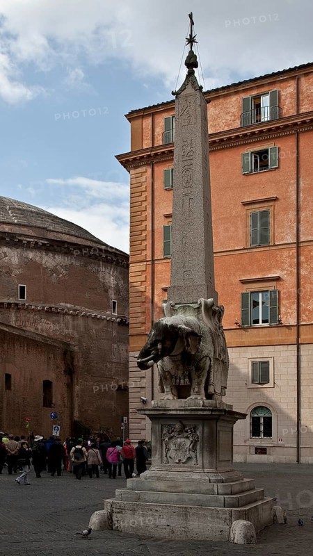 On the Piazza della Minerva, left Pantheon from the south-east