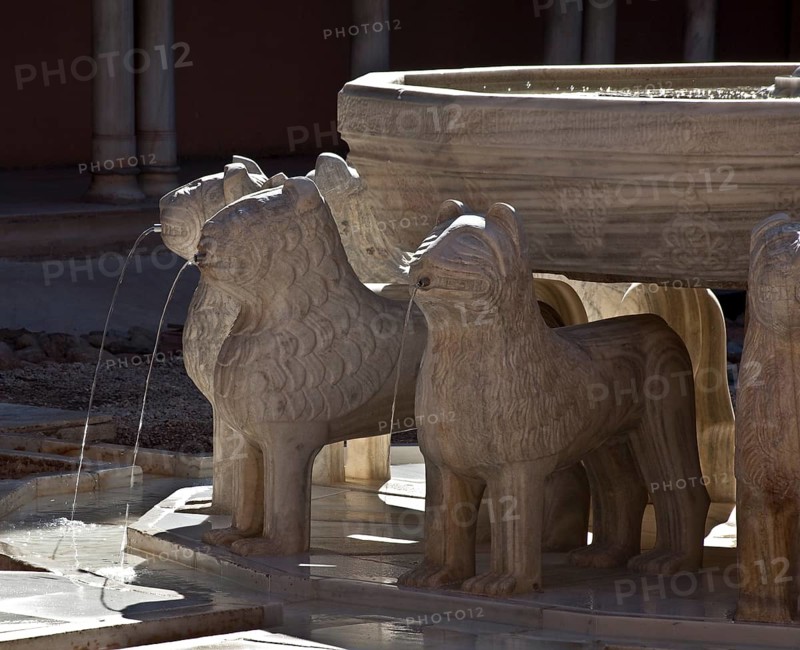 Nasrid Palace Courtyard of the Lions (Patio de los Leones), Fountain of the Lions (Fuente de los Leones)