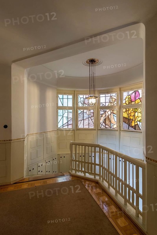 Hagen, Hohenhof (Villa Osthaus), built between 1906 and 1908 by Henry van de Velde for the art collector and patron Karl Ernst Osthaus, upper hallway, staircase