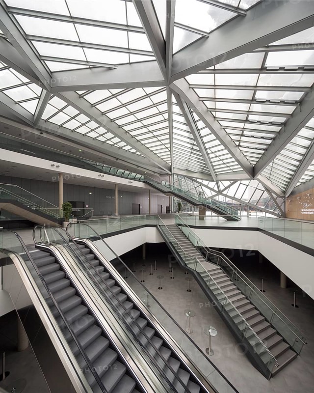 Bonn, government district (federal district, parliamentary district), UN Campus, World Conference Centre Bonn, foyer, architectural office yes-architecture YES-architecture (Ruth Berktold, Marion Wicher) 2009-2014