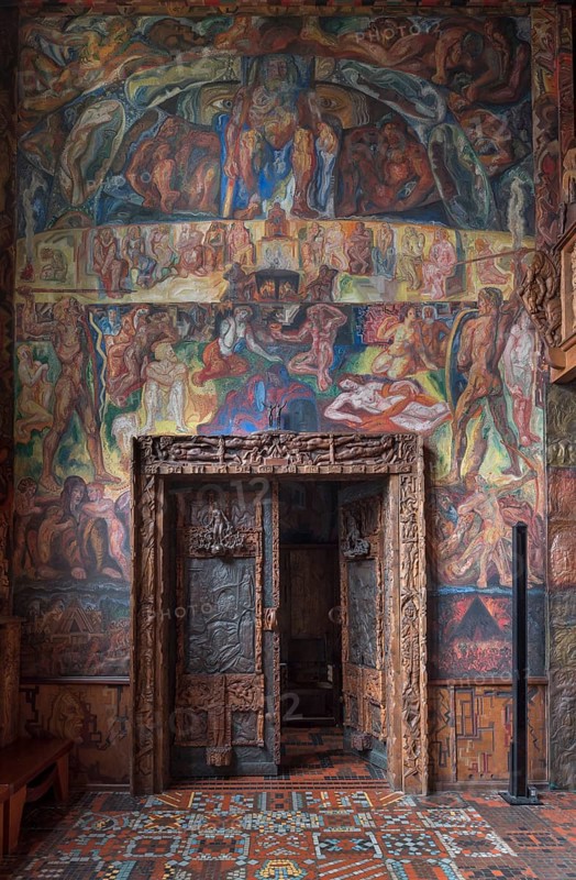 Jesteburg, Kunststätte Bossard, studio house, built 1912-1914 by Johann Michael Bossard, Edda Hall, designed 1932-1935, carvings by Jutta Bossard and Franz Hötterges, paintings by Johann Michael Bossard