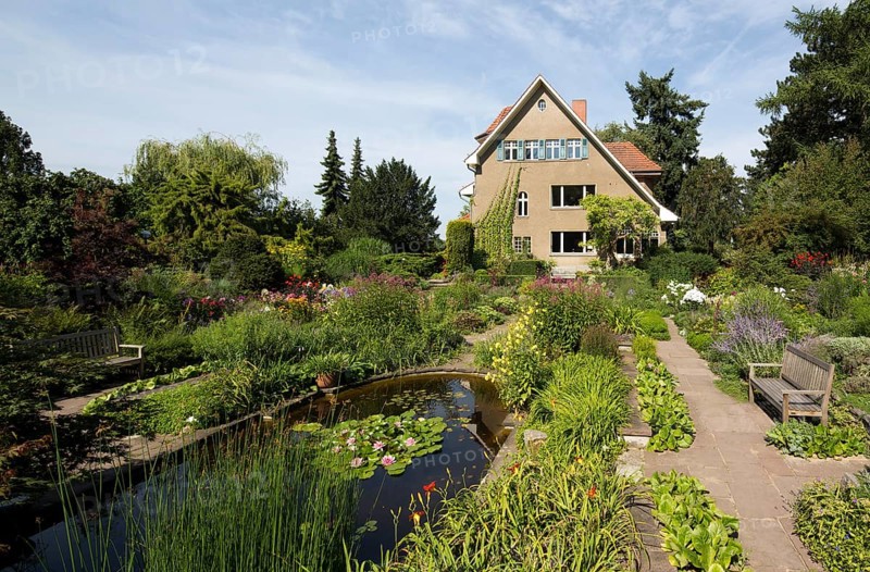 Built in 1912, house and garden by Karl Förster