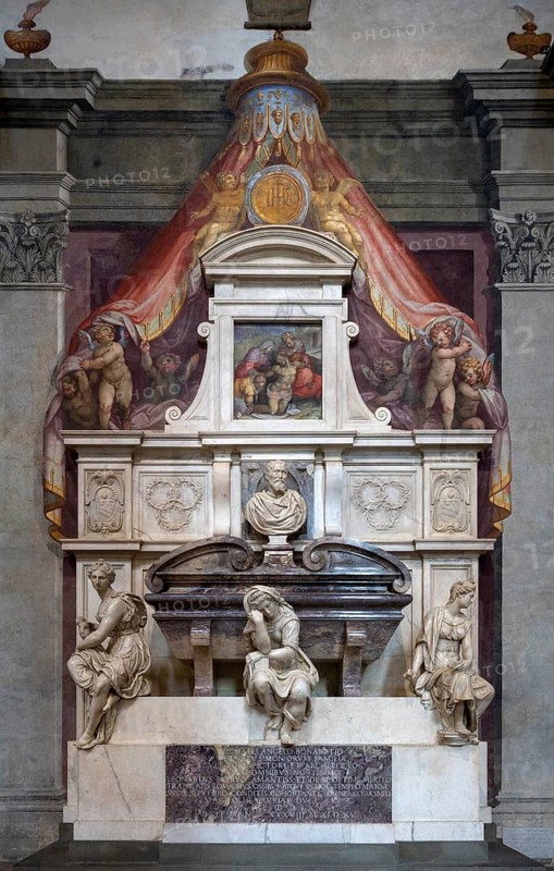 Florence, Florence, Santa Croce, Michelangelo's tomb, personifications of painting (left), sculpture (centre) and architecture (right)