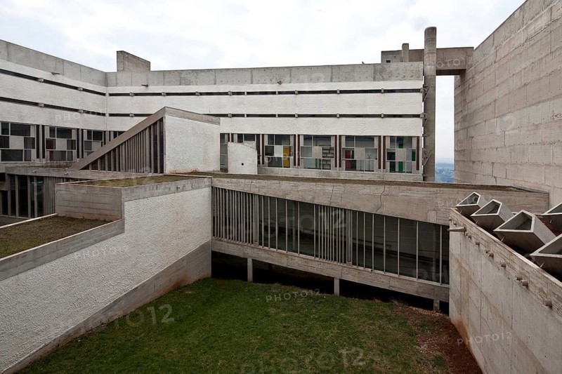 Éveux near Lyon, Sainte-Marie de La Tourette monastery, 1956-1960 by Le Corbusier, inner courtyard, St., Saint, Saint