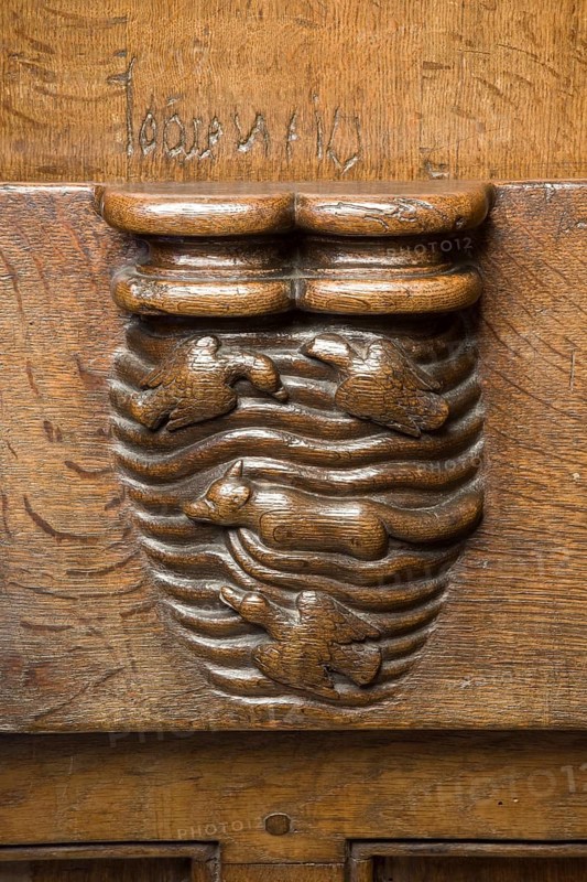 Choir stalls, drolleries on the stall cheeks with proverbial depictions, 1493 by Johannes Gruter from Wesel, fox and geese in the water, St., Sankt, Saint
