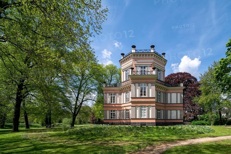 Krefeld, Linn district, Greiffenhorst House, built between 1838 and 1843 on behalf of Cornelius de Greiff according to plans by Otto von Glöden