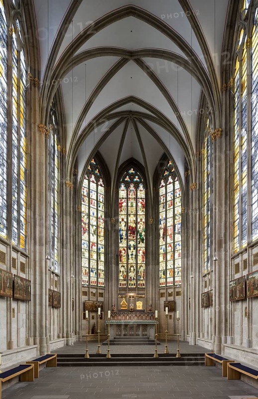 Choir, view to the east, reliquary altar with Aetherius and Ursula shrine, St., Sankt, Saint
