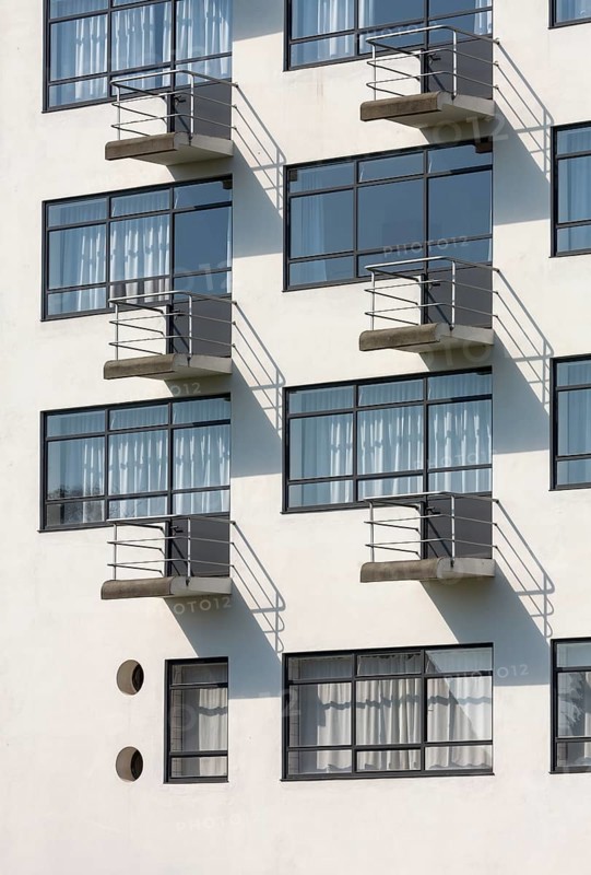 Dessau, Bauhaus, Prellerhaus studio building, east side with balconies