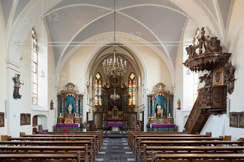 View to the east with pulpit, St., Sankt, Saint