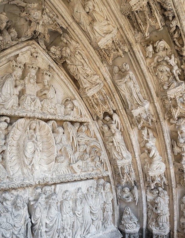 Main portal, tympanum and figures, St., Saint, Saint