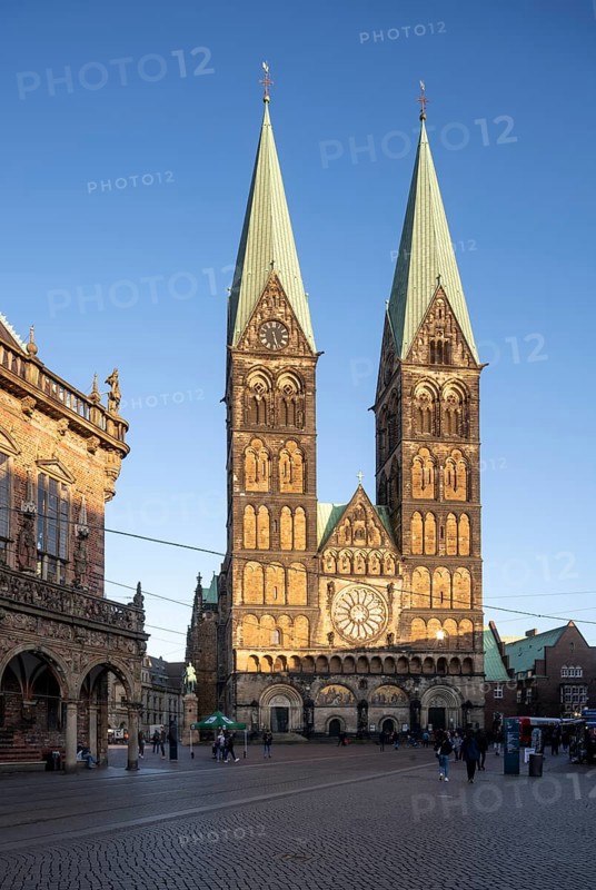 Bremen, St Peter's Cathedral, Petridom, west façade