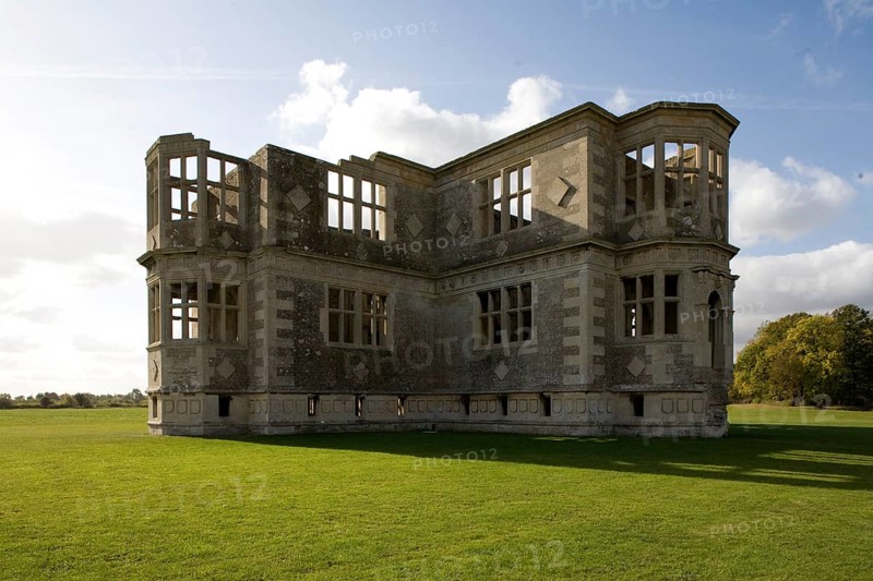 Lyveden New Bield near Oundle Nhant's unfinished castle of 1595-1605 from the north-east