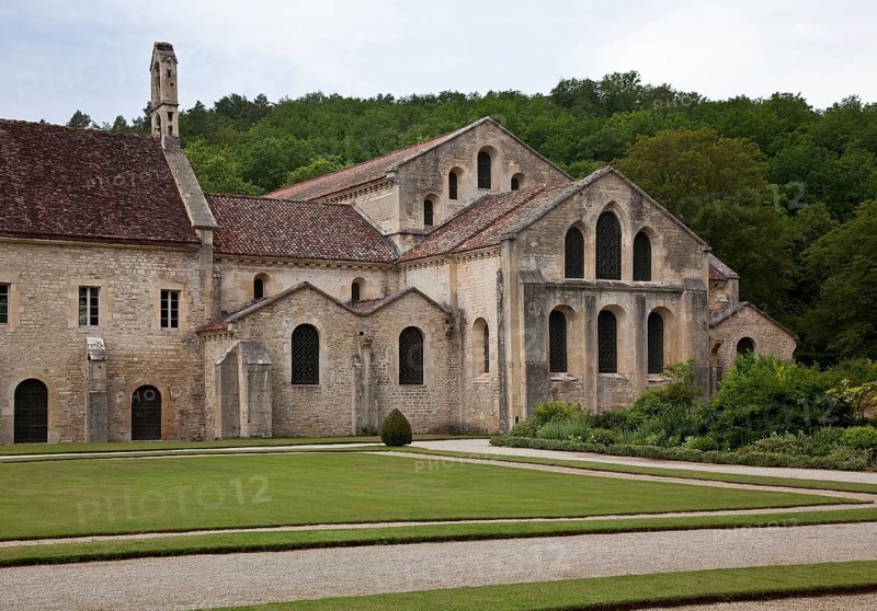 Fontenay former Cistercian monastery abbey church from east-southeast left part of the east wing of the cloister, St., Sankt, Saint