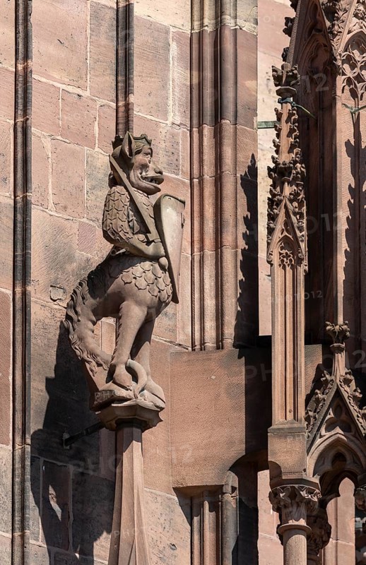Strasbourg Cathedral, Cathédrale Notre-Dame de Strasbourg, south side, mythical creature on a pinnacle tower