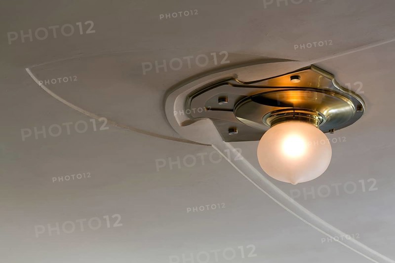Built in 1902/1903 by Henry van de Velde and extended in 1911. Lamp in the former living room