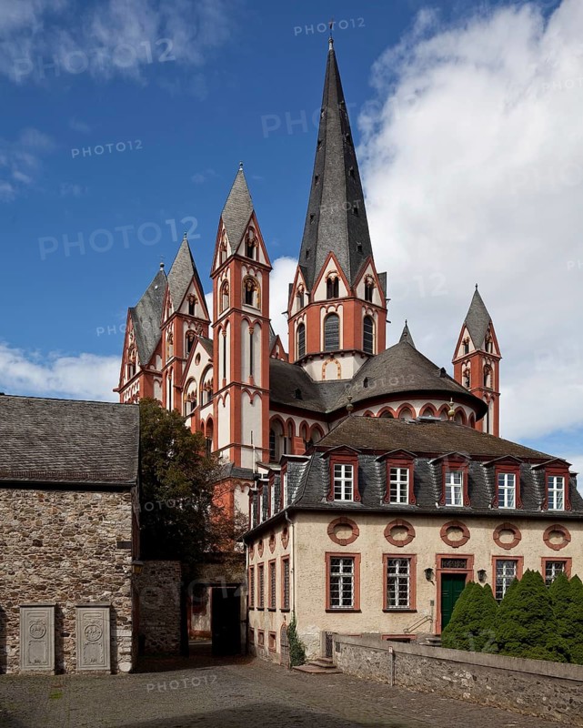 Limburg an der Lahn, Cathedral, view from east-southeast in front baroque convent building, St., Sankt, Saint