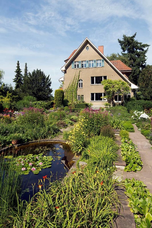 Built in 1912, house and garden by Karl Förster