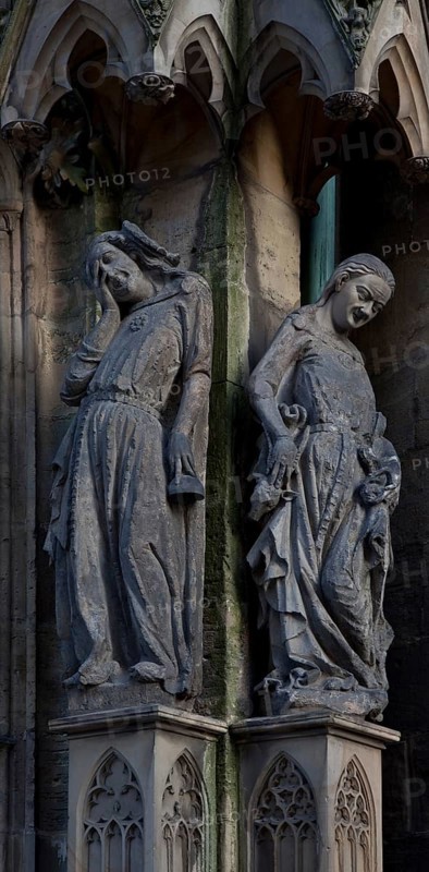 North-west side with virgins, the two foolish virgins on the right, St., Sankt, Saint