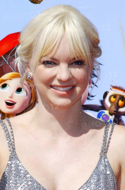 Anna Faris at the Los Angeles premiere of 'Cloudy With A Chance Of Meatballs' held at the Mann Village Theater jn Westwood, USA on September 12, 2009, Westwood, California, USA, North America