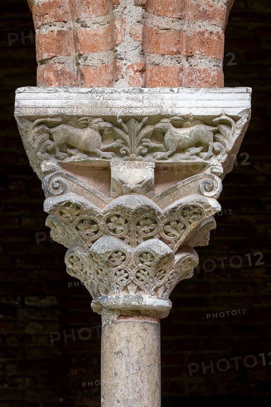 Moissac, Saint-Pierre Abbey, cloister, capital