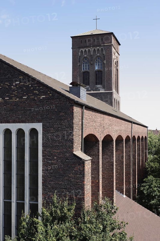 Duisburg, St Joseph's, rebuilt 1947-1949 by Dominikus Böhm