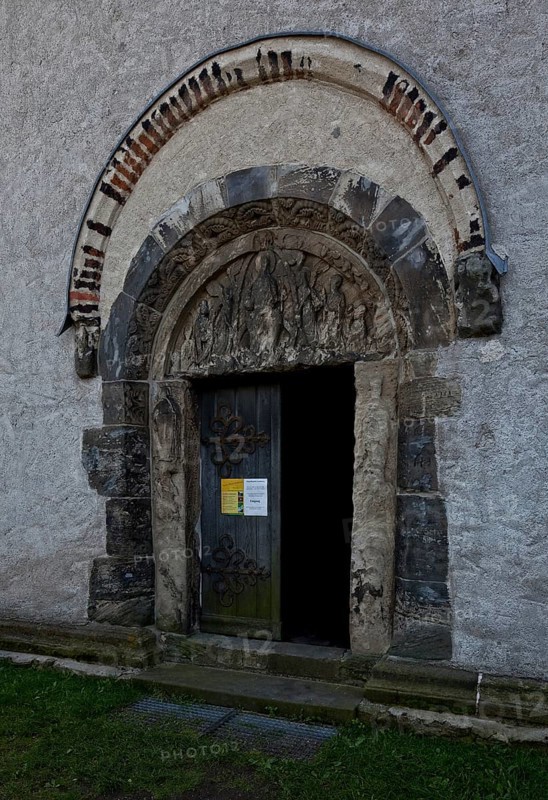 Landsberg near Halle, Romanesque double chapel