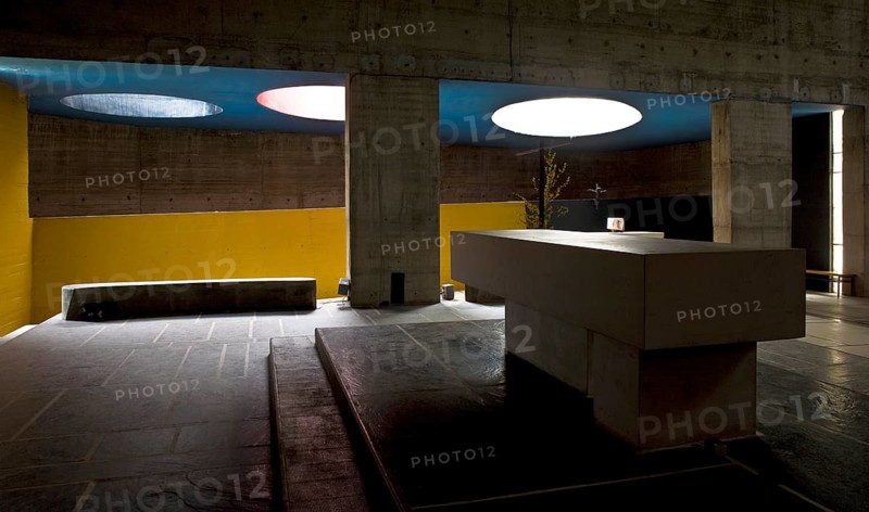 Le Corbusier 1956 to 1961, Church, View from the altar to the northern side chapels, St., Sankt, Saint