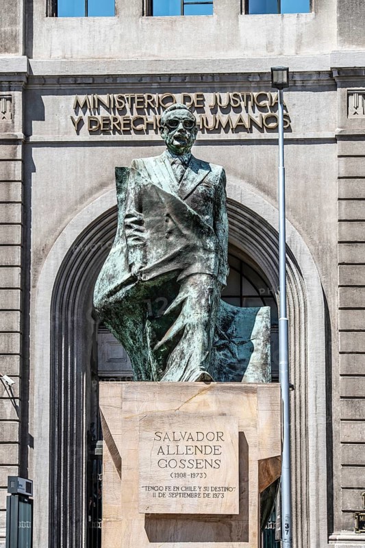 Monument to Salvador Allende Gossens in front of the Ministry of Justice, Santiago de Chile, Chile, South America