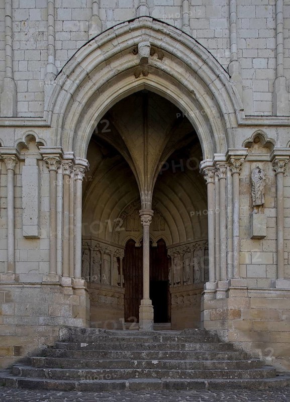 Porch on the north side, portal, St., Sankt, Saint