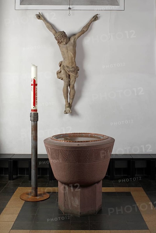 Built in 1830 by Georg Moller, rebuilt 1949-1953, baptismal font, Easter candle and crucifix, St., Sankt, Saint